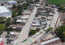 Familias de división del norte celebran calles nuevas y aplauden el compromiso del alcalde Navarro Muñiz