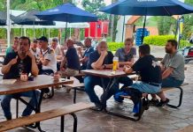 Alemanes y mexicanos celebran juntos en Villa de Pozos durante la ruta mundialista del sabor