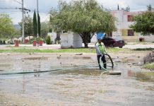 Villa de Pozos refuerza mantenimiento de la red sanitaria ante temporada de lluvias