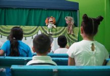 Con teatro guiñol, se fortalece la salud mental de las infancias de Villa de Pozos en camping de verano