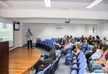 Liderazgo y comunicación, herramientas para enfrentar crisis en las organizaciones, afirma experto de la UASLP
