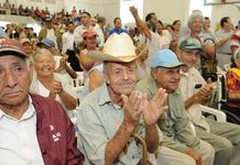 GOBIERNO DE SOLEDAD IMPULSA DESARROLLO DE ADULTOS MAYORES CON VIAJES RECREATIVOS Y DE CONVIVENCIA